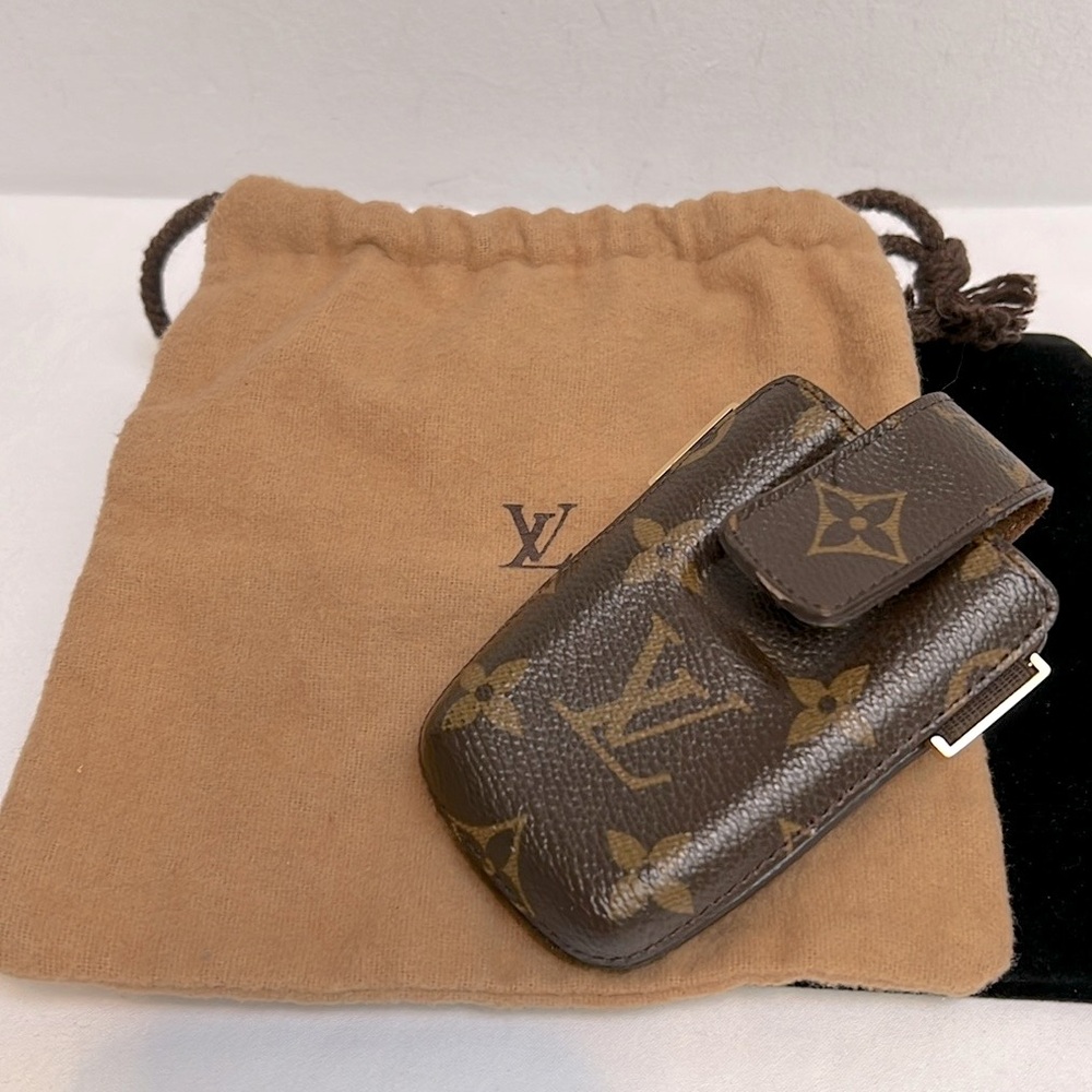 COPY - Louis Vuitton Monogram Etui Phone Case